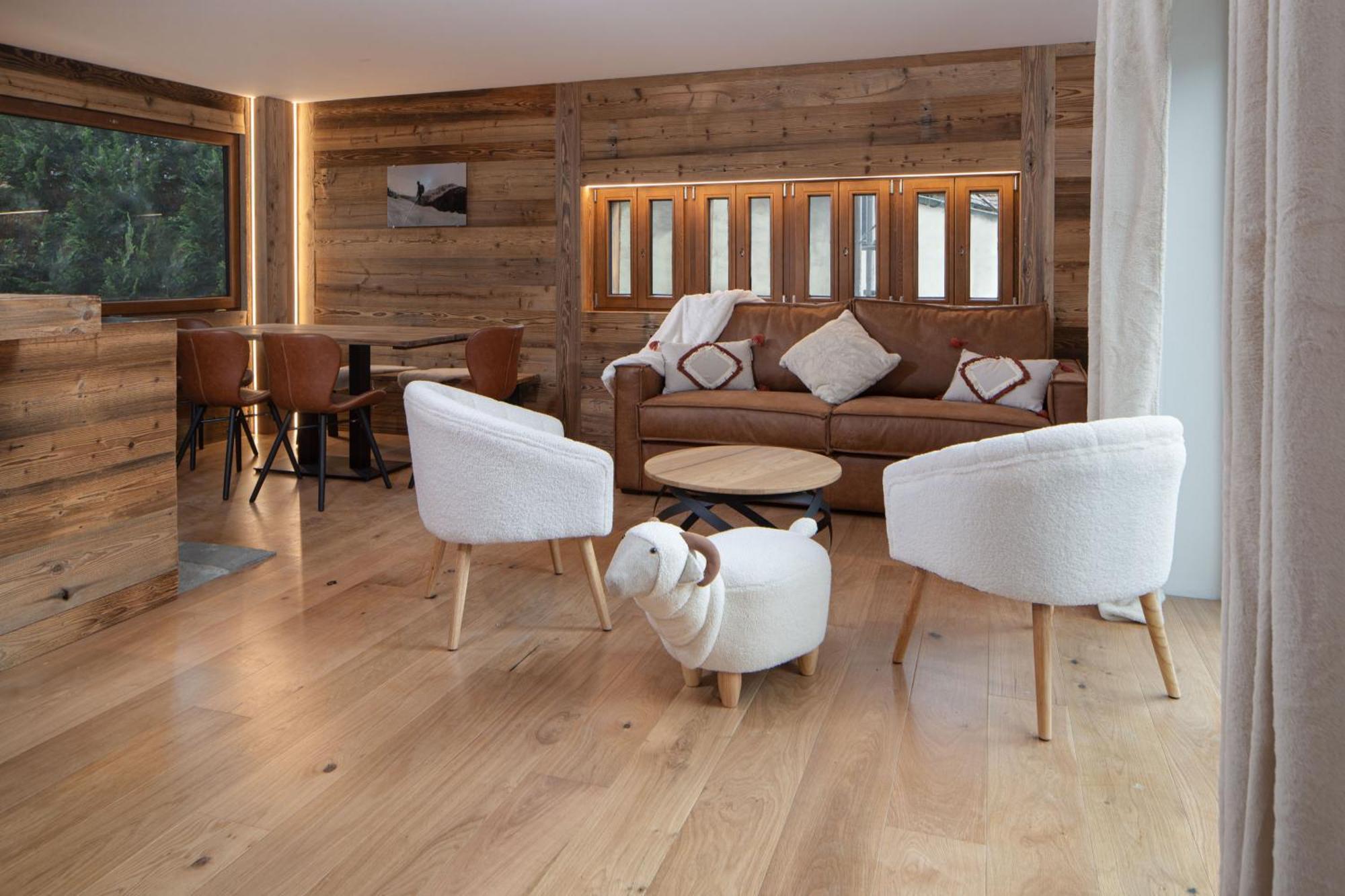 Pilanous Apartment *